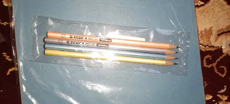 مداد آریا مدل متالیک مجموعه 4 عددی