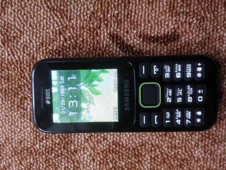 گوشی موبایل سامسونگ مدل B310E دو سیم کارت