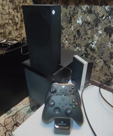 پایه شارژر اسپارک فاکس مدل W20X504 مناسب برای دسته بازی Xbox Series X / S