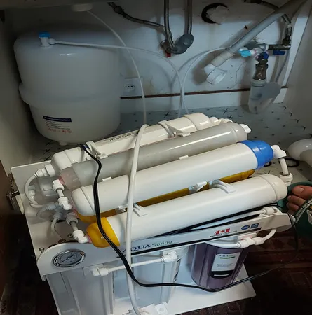 دستگاه تصفیه کننده آب آکوآ اسپرینگ مدل UF - SF4800  کد 01 به همراه فیلتر تصفیه آب