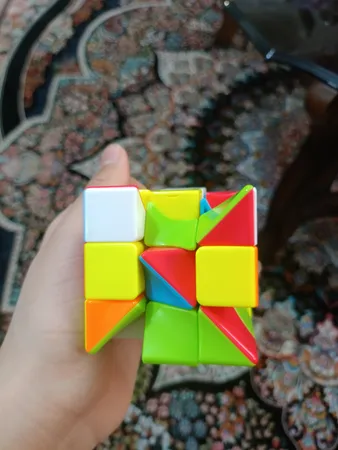 روبیک مدل استوانه پیچ خورده