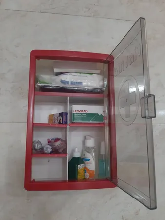 جعبه کمک های اولیه مدل 47901