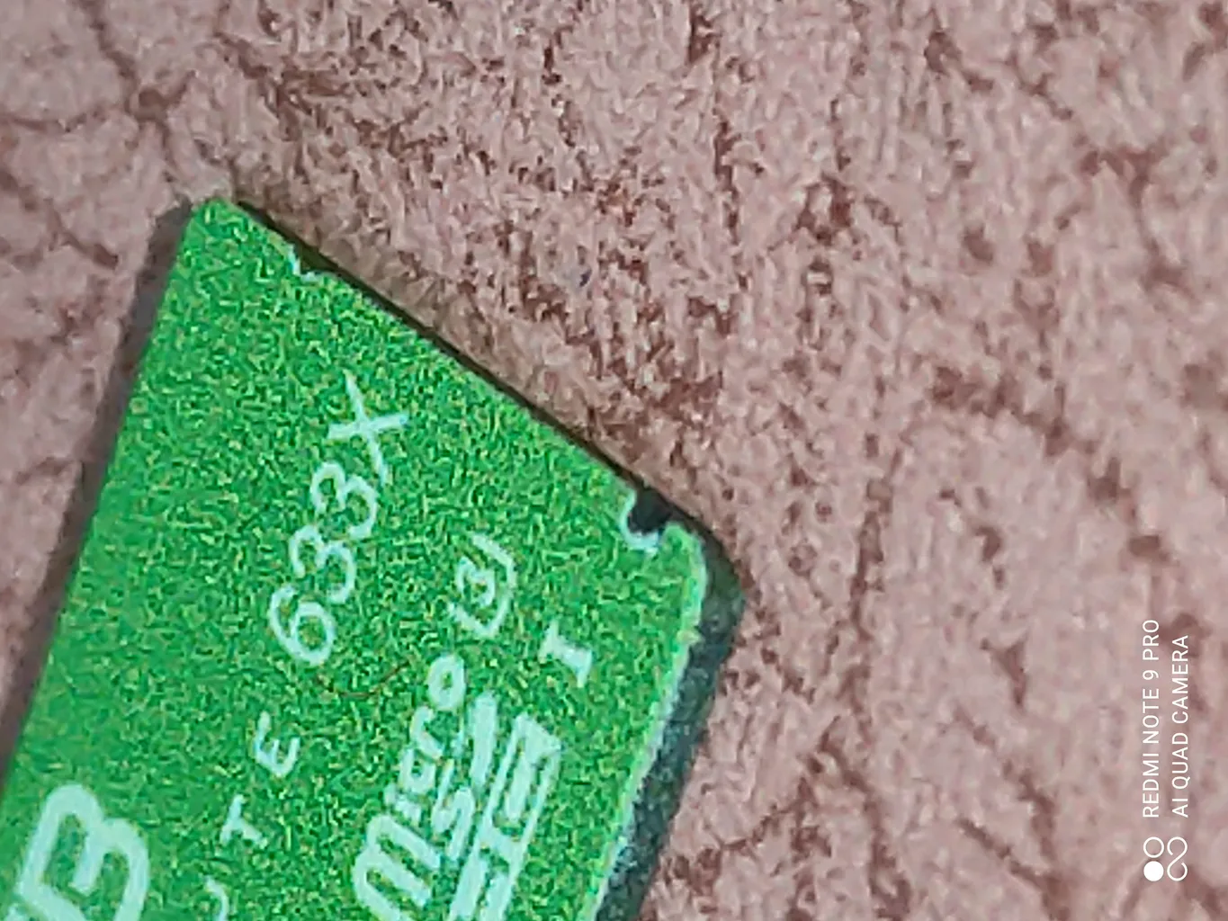 کارت حافظه microSD HC تروبایت مدل 633X-A1-V30 کلاس 10 استاندارد UHS-I U3 ظرفیت 32 گیگابایت به همراه  کارت خوان