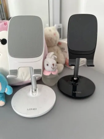 پایه نگهدارنده گوشی موبایل و تبلت الدینیو مدل MG05