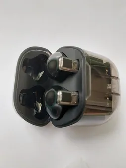 هدفون بلوتوثی مدل RS70