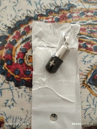 آویز گردنبند مردانه طرح کپسول مدل Kp-01