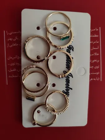 انگشتر زنانه مدل نگین دار مجموعه 8  عددی