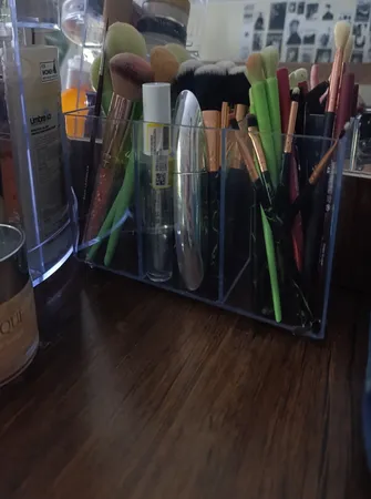 استند لوازم آرایشی مدل L3