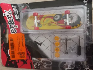 تجریه خرید اسکیت بورد انگشتی اسکیت پارک مدل حرفه ای