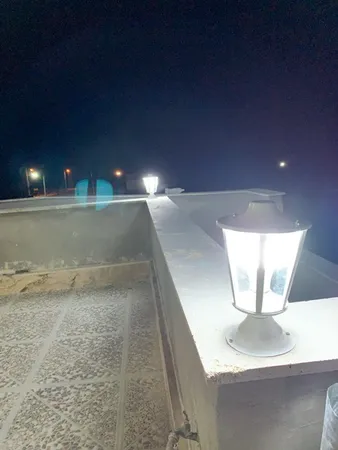 چراغ حیاطی مدل سردری کد D-1CL