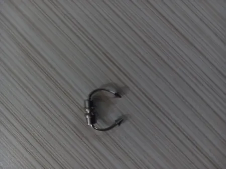 پیرسینگ بینی زنانه پایتخت مدل PS209