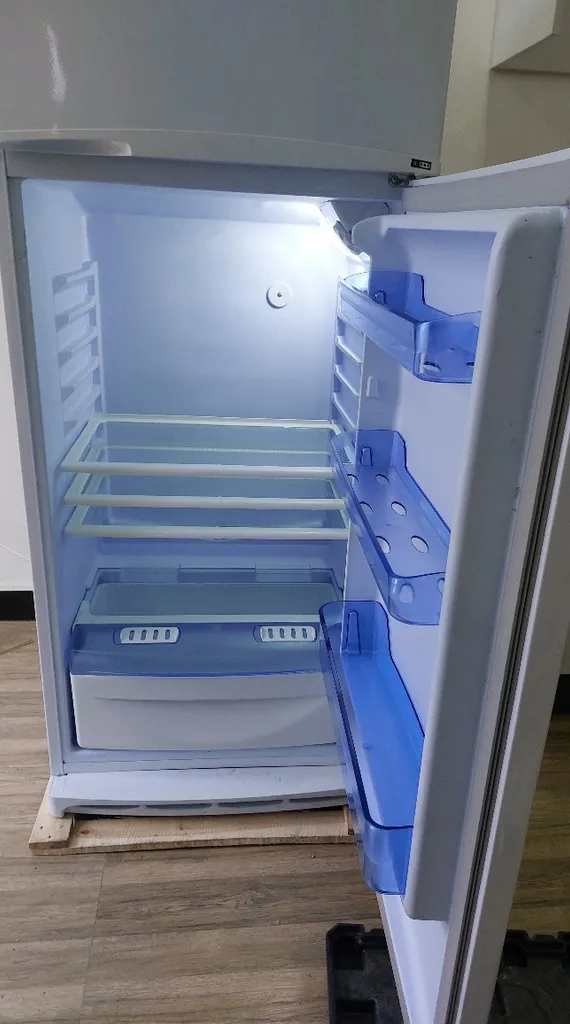 یخچال فریزر 14 فوت فیلور مدل PH14D