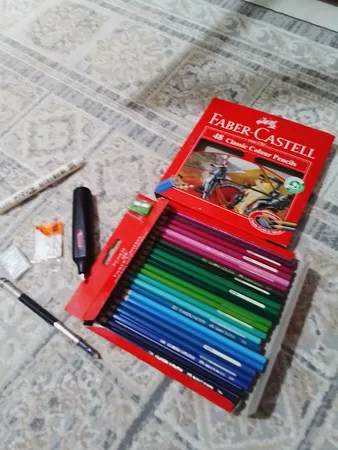 مداد رنگی 48 رنگ فابر کاستل مدل CLASSIC به همراه تراش