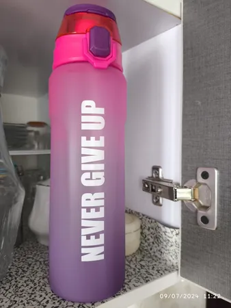 قمقمه ورزشی ایون مدل NEVER GIVE UP گنجایش 1 لیتر
