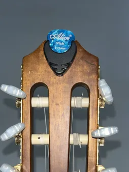 پیک گیتار آلیس مدل 0.71m