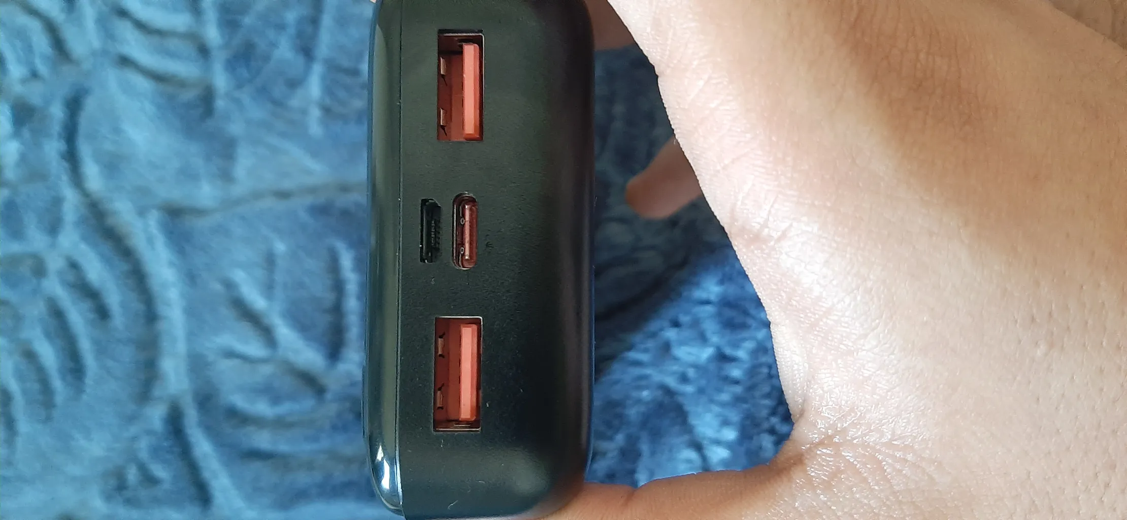 پاوربانک 22.5 وات لیتو مدل LP-42 ظرفیت 20000 میلی‌آمپرساعت