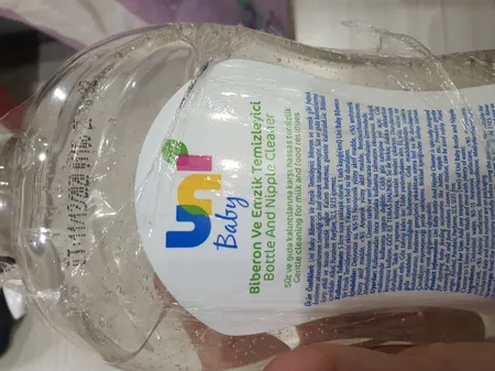 شوینده شیشه شیر کودک یونی مدل Un2008429 حجم 500 میلی لیتر