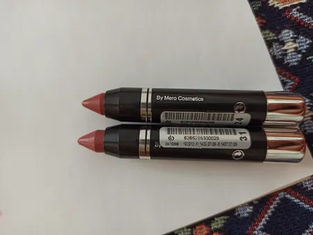 رژ لب مدادی میلوس شماره 24