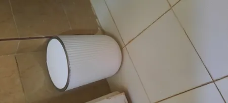 مخزن مایع دستشویی همارا مدل 005