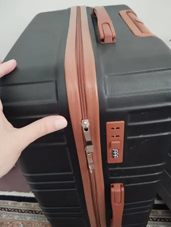 چمدان هاسونی مدل M6060 سایز بزرگ ارتفاع 75 سانتی متر