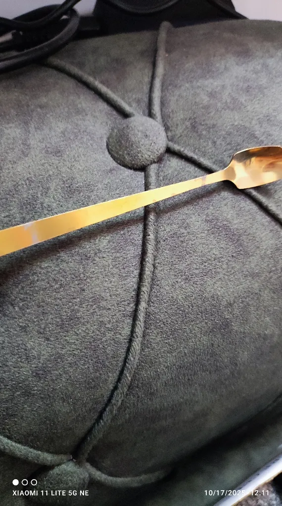 ماگ حرارتی لاکی مدل 1314 به همراه صفحه گرمکن برقی