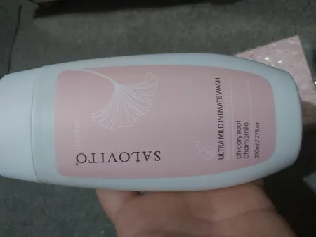 ژل بهداشتی بانوان سالوویتو مدل chamomil حجم 230 میلی لیتر