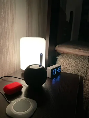 چراغ خواب شیائومی مدل Bedside 2