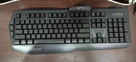 کیبورد گیمینگ تسکو مدل TK 8121، سوییچ ممبران، Full-Size، نورپردازی LED RGB