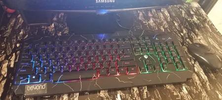 کیبورد مخصوص بازی بیاند مدل BGK-9500، سوییچ ممبران ، Full Size، نورپردازی LED RGB