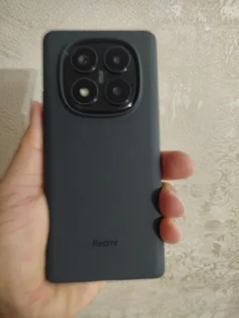 گوشی موبایل شیائومی مدل Redmi Note 14 Pro 4G دو سیم کارت ظرفیت 256 گیگابایت و رم 8 گیگابایت - نسخه به همراه شارژر