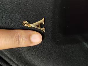 تجریه خرید آویز گردنبند طلا 18 عیار زنانه مدل A