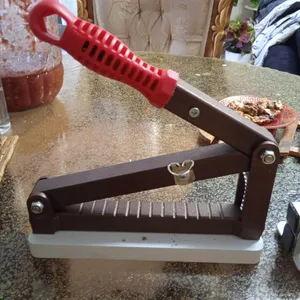 تجریه خرید گردو شکن یونیور مدل Professional 300