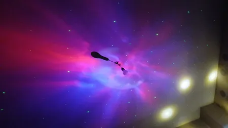 چراغ خواب مدل آدم فضایی طرح کهکشانی 55