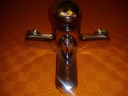 شیر حمام اهرمی کسری مدل کارون