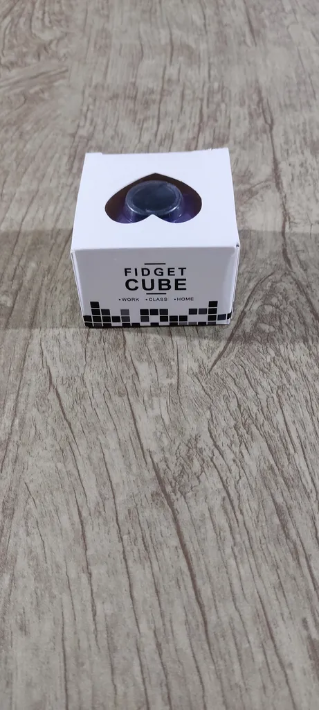 فیجت ضد استرس مدل SFTH Cubic