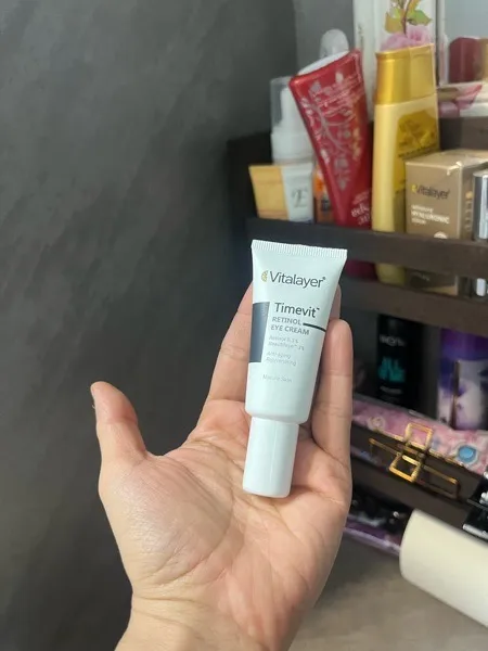 کرم دور چشم ویتالیر مدل رتینول حجم 20 میلی لیتر