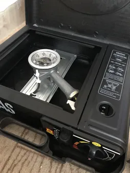 اجاق سفری مدل AS به همراه 4 عدد کپسول گاز سفری