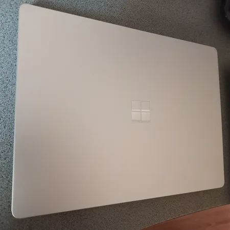 لپ تاپ 12.4 اینچی مایکروسافت مدل Surface Laptop Go 2-i5 1135G7 8GB 128SSD