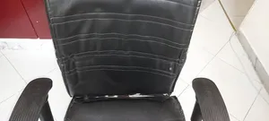 تجریه خرید صندلی کارمندی مدل k2