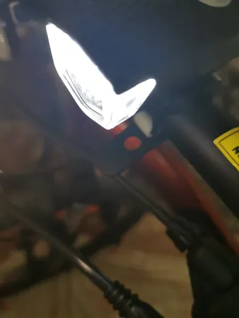 چراغ جلوی دوچرخه مدل RL50