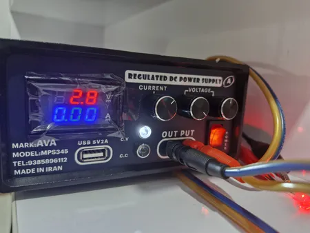 منبع تغذیه الکتریکی 34 ولت 5 آمپر آوا مدل MPS-345