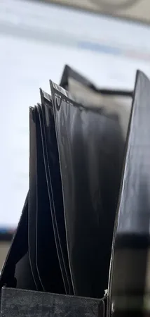 پوشه دکمه دار مدل A4-v5 بسته 5 عددی