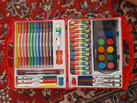 بسته لوازم التحریر مدل کیفی کد 23 مجموعه 48 عددی