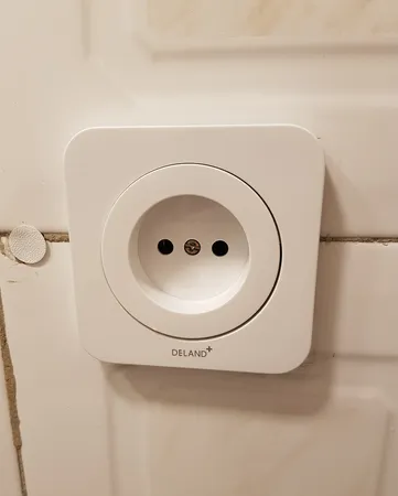 پریز برق دلند مدل آدا