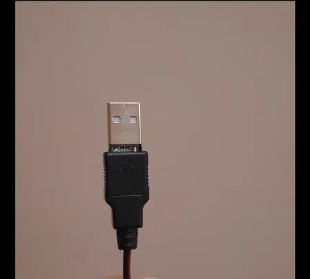 ریسه ال ای دی مدل USB10 طول 10 متر