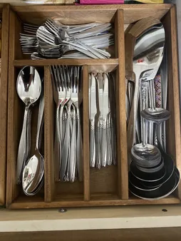 نظم دهنده قاشق و چنگال مدل B5