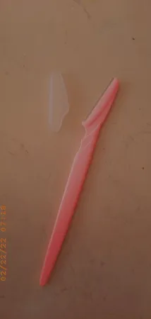 تیغ اصلاح ابرو مدل 00200