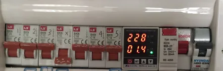 محافظ ولتاژ  ام بی مدل MBVPD2