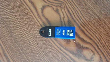 تیغ کاتر ذوزنقه ای نووا مدل 1385 بسته ده عددی