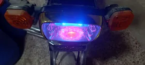 تجریه خرید چراغ جلو بلوری ال ای دی موتور سیکلت وارون مدل 12 لنزه کد W-56-SMD مناسب برای هوندا